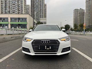 奥迪A4L 40TFSI 