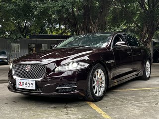 捷豹XJ 3.0T 全景商务版 