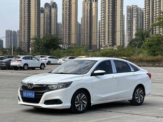 本田凌派 1.0T 自动 舒适版 