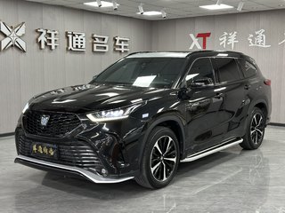 丰田皇冠陆放 2.5L 