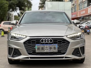 奥迪A4L 40TFSI 2.0T 自动 时尚动感型 