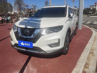 日产奇骏 2.5L 自动 豪华领航版 