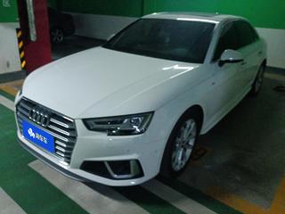 奥迪A4L 40TFSI 