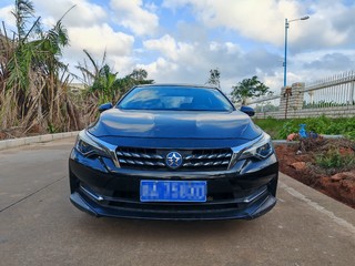 启辰D60 1.6L 自动 智联精英版 