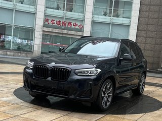 宝马X3 30i 2.0T 自动 改款二领先型M曜夜套装 