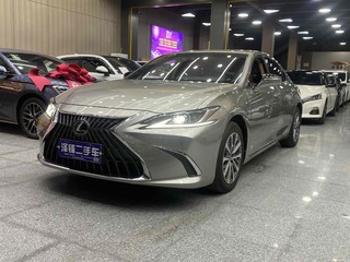雷克萨斯ES 300h 2.5L 自动 卓越版 