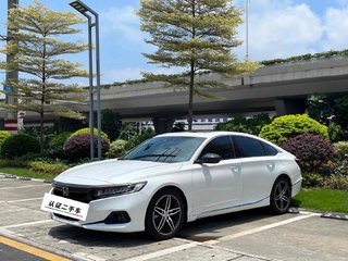 雅阁 1.5T 260TURBO幻夜·尊贵版 