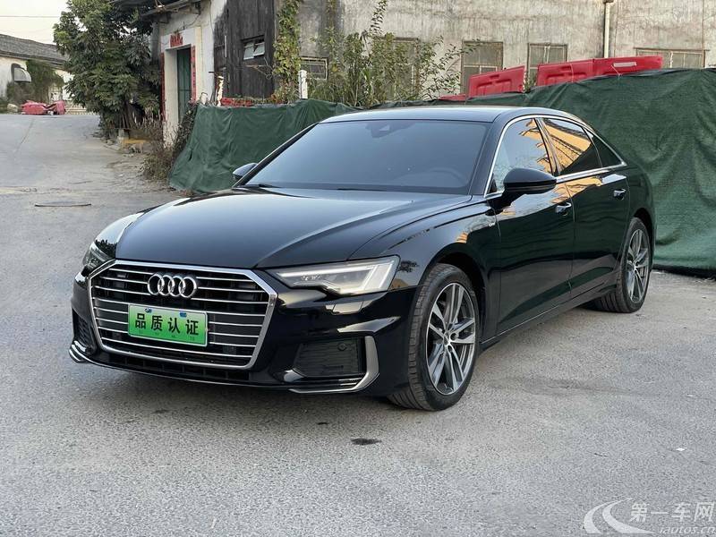 奥迪A6L 40TFSI 2022款 2.0T 自动 豪华动感型 (国Ⅵ) 