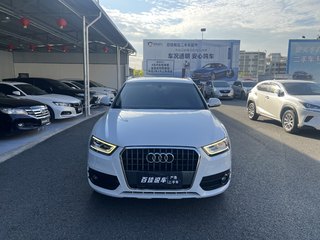 奥迪Q3 2.0T 舒适型 