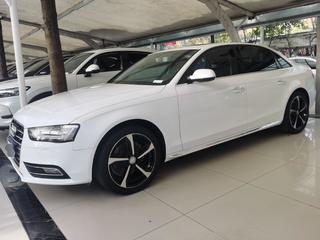 奥迪A4L 35TFSI 