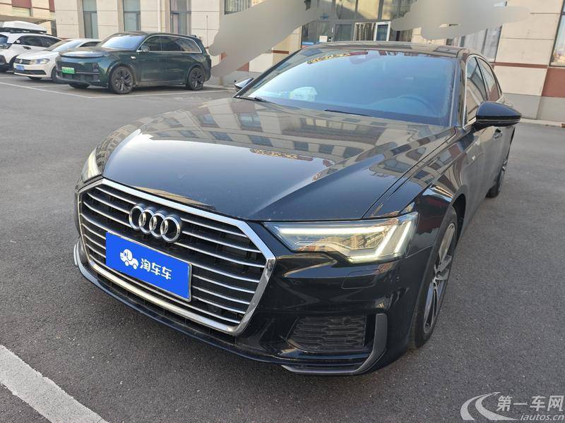 奥迪A6L 40TFSI 2021款 2.0T 自动 豪华动感型 (国Ⅵ) 