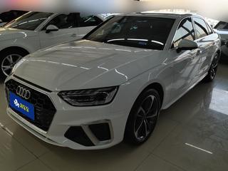 奥迪A4L 40TFSI 