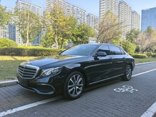 奔驰E级 E300L 时尚型 