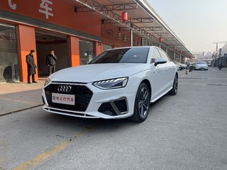 奥迪A4L 40TFSI 