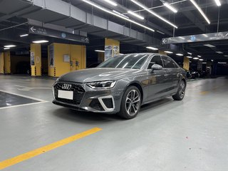 奥迪A4L 40TFSI 