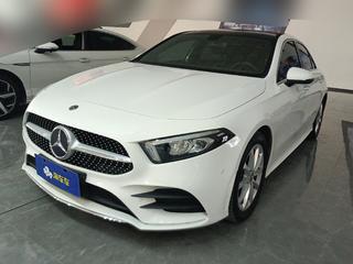 奔驰A级 1.3T 