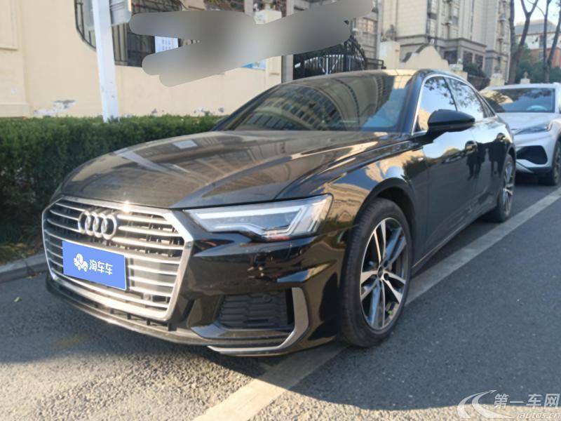 奥迪A6L 40TFSI 2022款 2.0T 自动 豪华动感型 (国Ⅵ) 