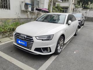 奥迪A4L 40TFSI 