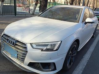 奥迪A4L 40TFSI 