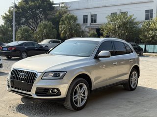 奥迪Q5 40TFSI 2.0T 自动 技术型 