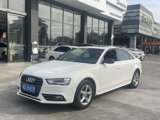 奥迪A4L 35TFSI 2.0T 自动 标准型 