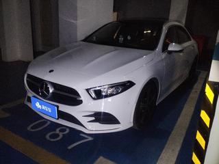 奔驰A级 1.3T 