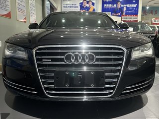 奥迪A8L 3.0T 自动 豪华型 