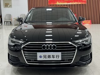 奥迪A6L 40TFSI 