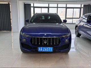 玛莎拉蒂Levante 3.0T 