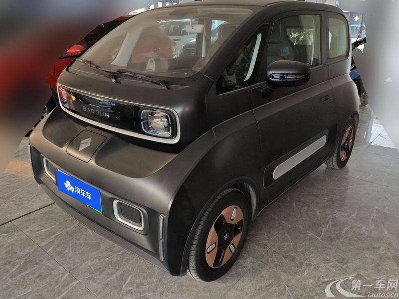 宝骏KiWi EV 2022款 0.0T 自动 艺术家轻享版 