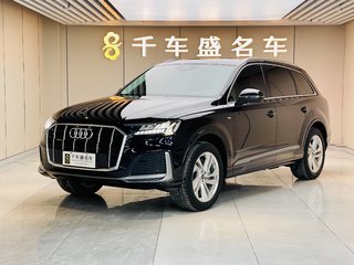 奥迪Q7 2.0T 运动型quattro-S-line 