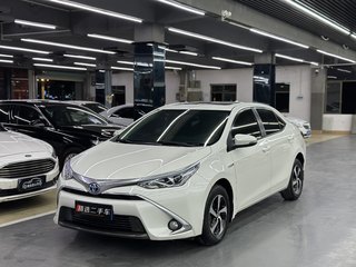 丰田雷凌 双擎 1.8L 自动 G-S精英天窗版 