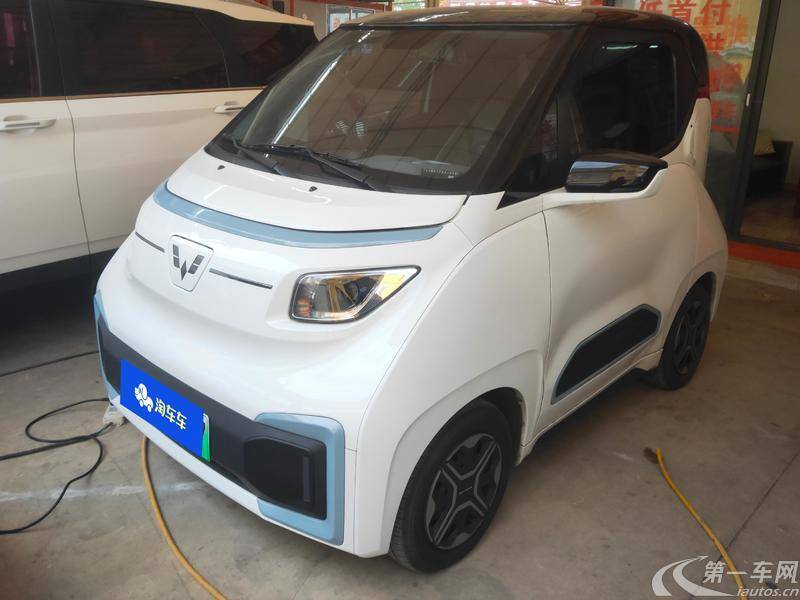 五菱NanoEV 2021款 0.0T 自动 热爱款 