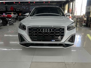 奥迪Q2L 35TFSI 1.4T 自动 进取致雅型 