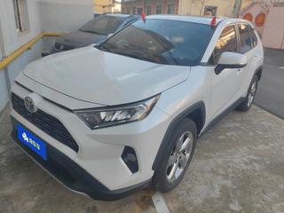 丰田RAV4 荣放 2.0L 自动 风尚版 