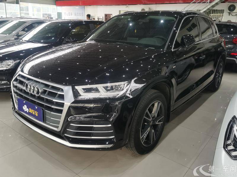 奥迪Q5L 40TFSI 2020款 2.0T 自动 改款荣享时尚型 (国Ⅵ) 