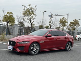 捷豹XEL 2.0T 自动 200PS进取运动版S 
