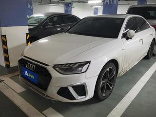 奥迪A4L 40TFSI 