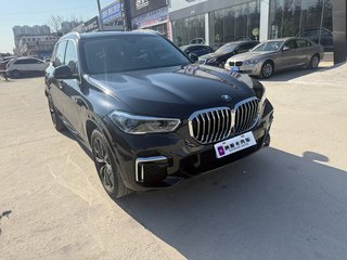 宝马X5 xDrive30Li 2.0T 自动 M运动套装 