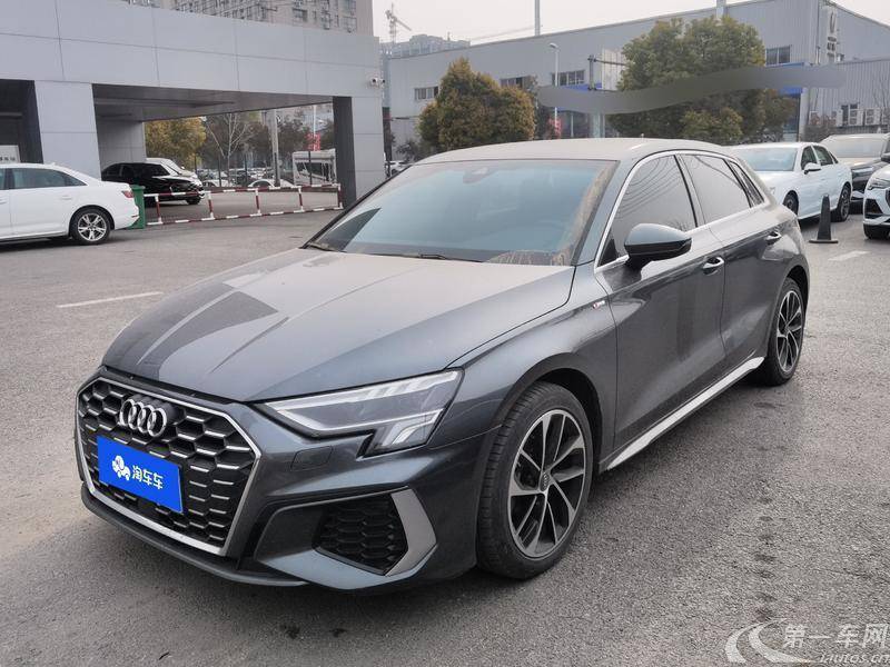 奥迪A3 35TFSI 2021款 1.4T 自动 汽油 进取运动型Sportback (国Ⅵ) 