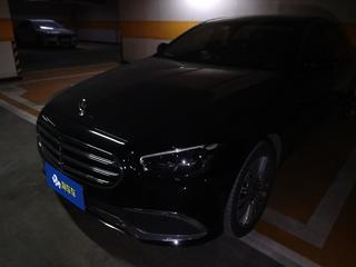 奔驰E级 E300L 2.0T 自动 豪华型 