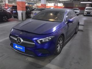 奔驰A级 1.3T 