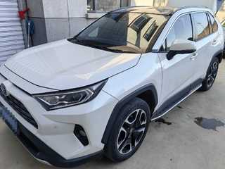 RAV4 2.0L 尊贵版 