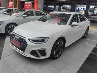 奥迪A4L 40TFSI 