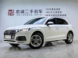 奥迪Q5L 40TFSI 2.0T 自动 改款荣享时尚型 