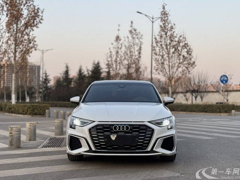 奥迪A3 L35TFSI 2021款 1.4T 自动 Limousline时尚运动型 (国Ⅵ) 