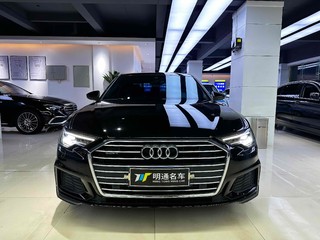 奥迪A6L 40TFSI 