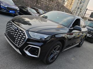 奥迪Q5L Sportback 40TFSI 2.0T 自动 时尚型 