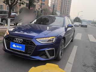 奥迪A4L 40TFSI 