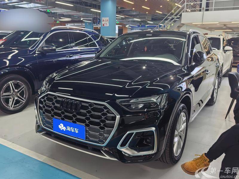 奥迪Q5L 40TFSI 2022款 2.0T 自动 改款豪华动感型 (国Ⅵ) 